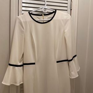 Calvin Klein belle sleeve size 8 dress